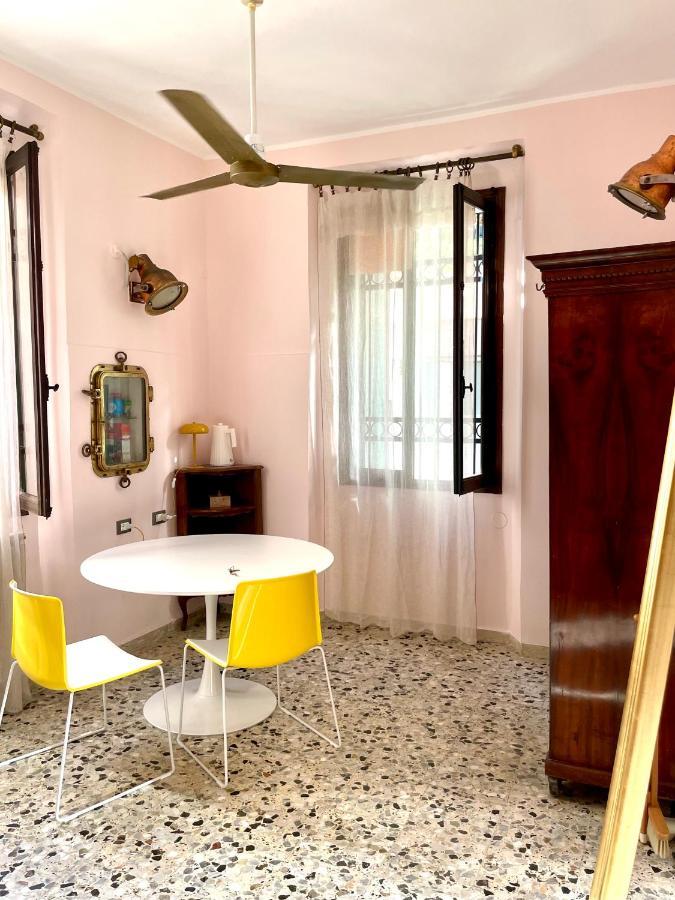 Venetian Pink Apartment In Dorsoduro Exteriör bild